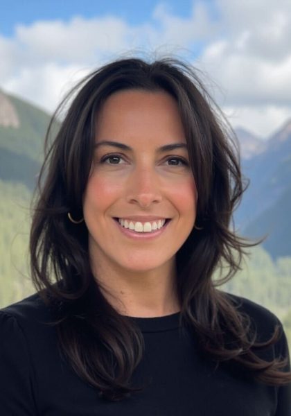 Monique_DeLorenzo_Headshot